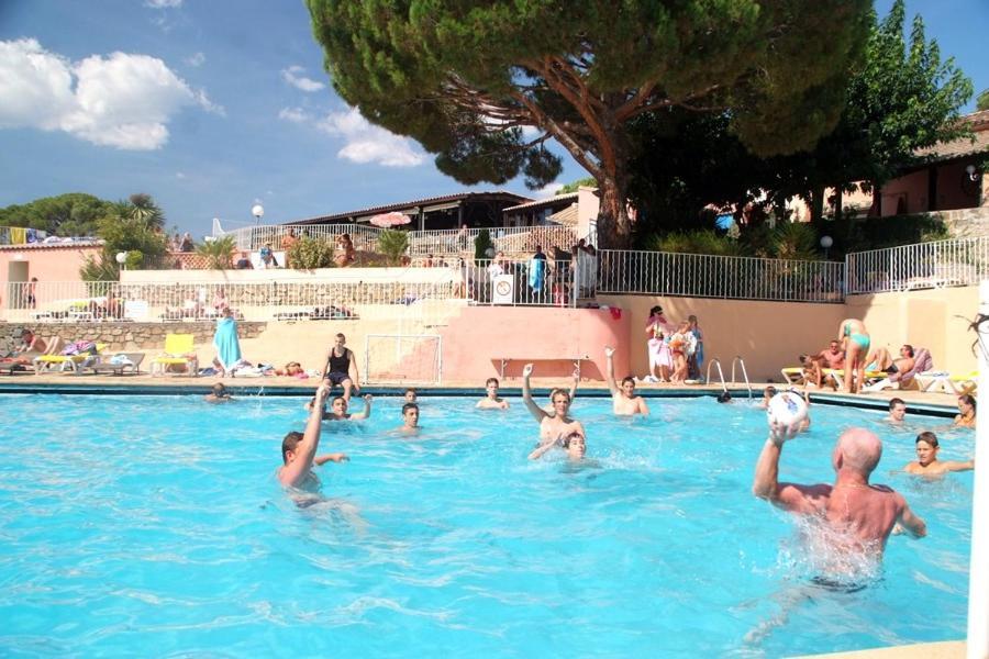 Camping Montana Parc - Gassin Golfe De St Tropez - Maeva 외부 사진