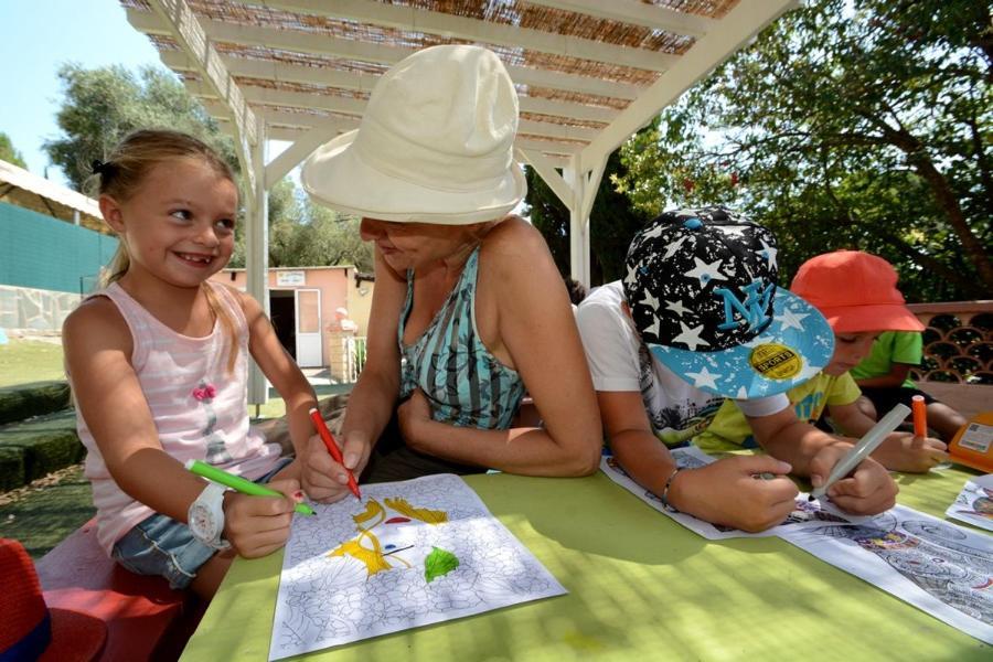 Camping Montana Parc - Gassin Golfe De St Tropez - Maeva 외부 사진